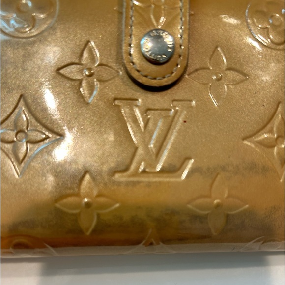 Louis Vuitton Wallet Gold Monogram Vernis - Picture 1 of 11